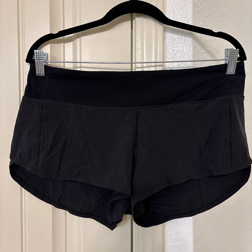 Lululemon Black Athletic Shorts Size 8 Built In Liner Running Gym